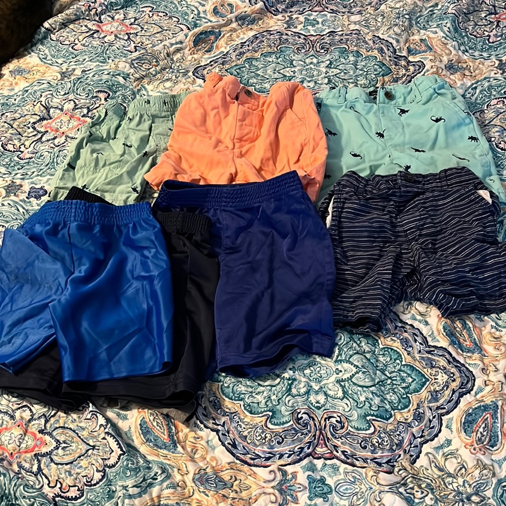 Lots 7 boys shorts 3t dress pull on shorts and basketball shorts for toddler